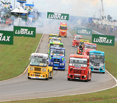 Pastilhas Fras-le equipam caminhes na Frmula Truck